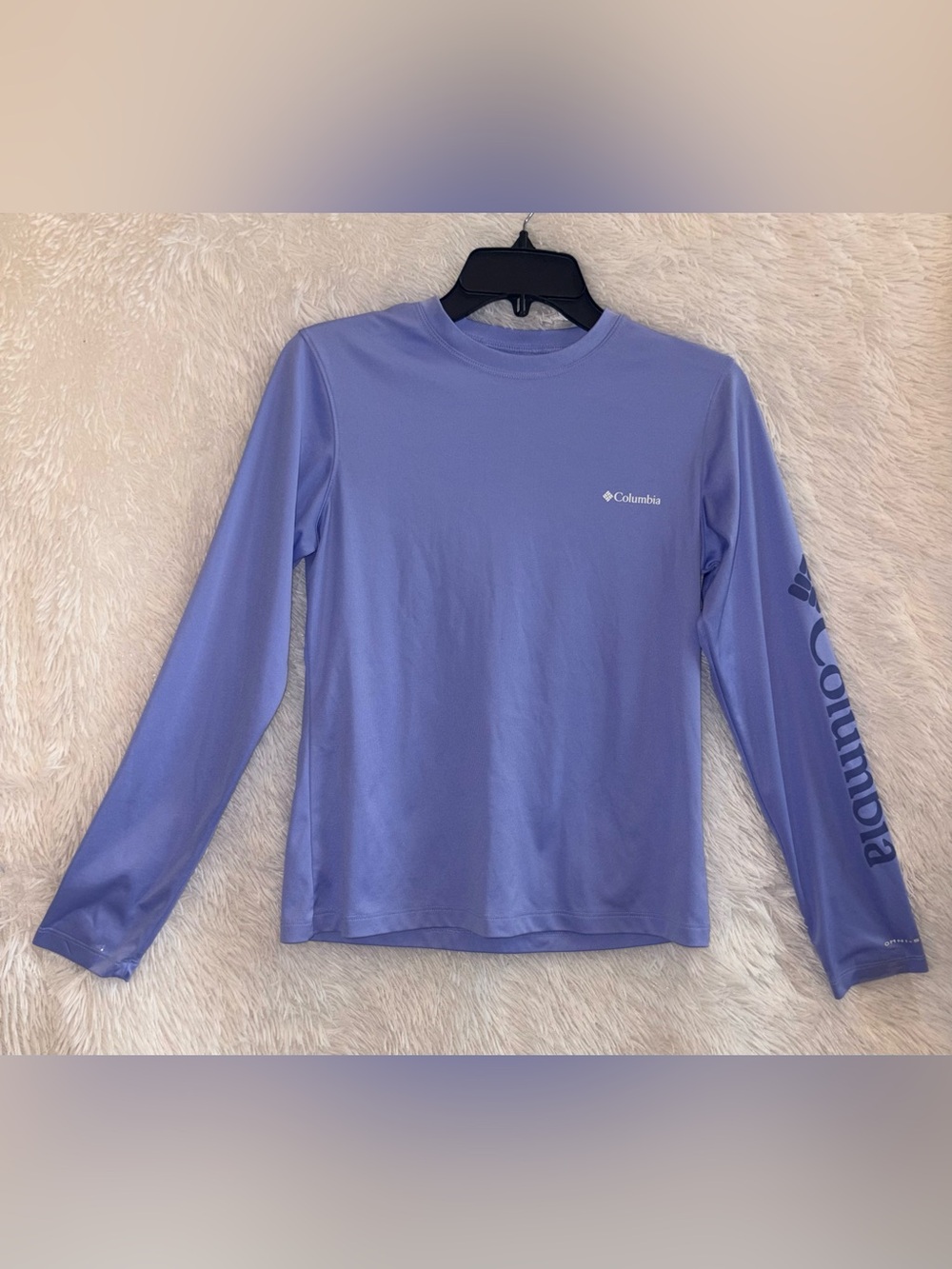Columbia Women’s Omni-Shade Long Sleeve Sun Shirt Purple XS